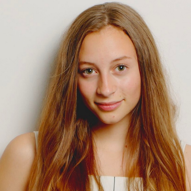 Eva Tanoni Comédien