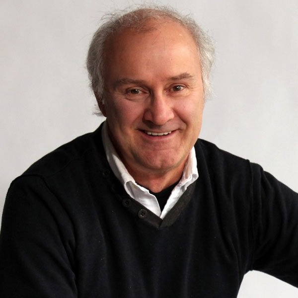 Girard Comédien, Auteur